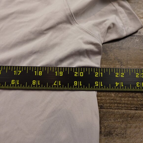 Duluth Trading Armachillo Cooling Deep V-Neck Undershirt Men’s Large Light Gray - Picture 4 of 8